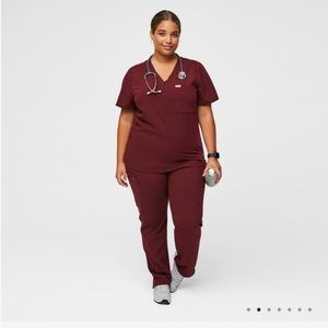 Figs burgundy scrubs L top/ XLP bottoms